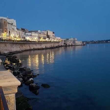 דירות סירקוזה Ortigia Porta Del Mare מראה חיצוני תמונה